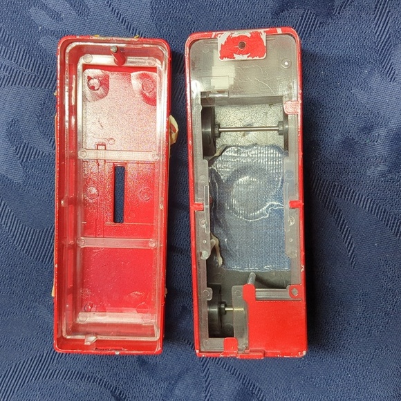 Red Double-Decker Bus Model - Picture 8 of 8